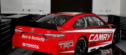Toyota Camry NASCAR Sprint Cup Series Race Car (2015) - picture 4 of 6