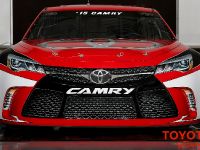 Toyota Camry NASCAR Sprint Cup Series Race Car (2015) - picture 1 of 6