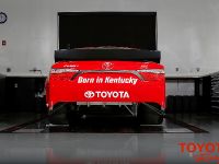 Toyota Camry NASCAR Sprint Cup Series Race Car (2015) - picture 5 of 6