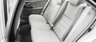 Toyota Camry (2015) - picture 7 of 7