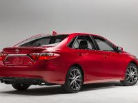 Toyota Camry (2015) - picture 3 of 7