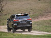 Toyota Fortuner (2015)