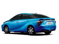 Toyota Fuel Cell Sedan (2015) - picture 2 of 4