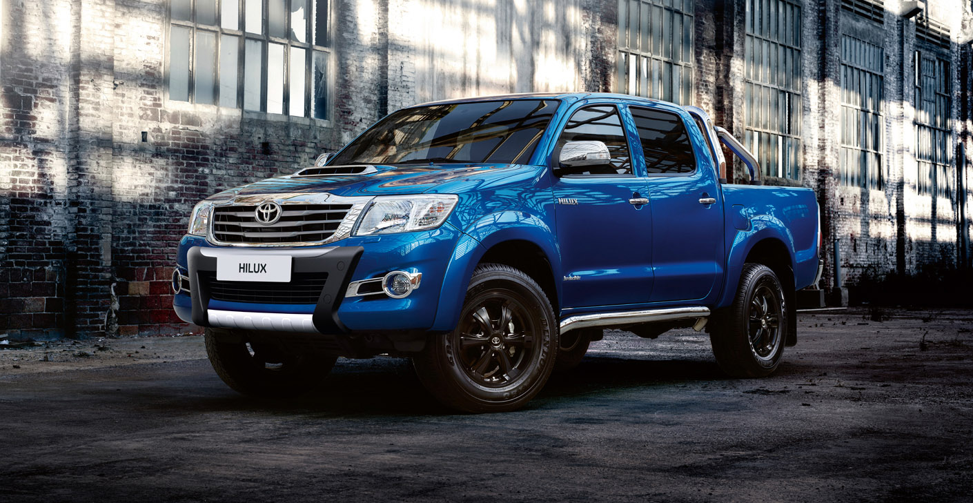 Toyota Hilux Invincible X