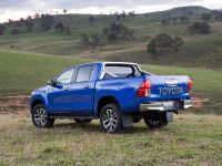 Toyota HiLux (2015)