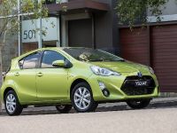 Toyota Prius c i-Tech (2015) - picture 5 of 9