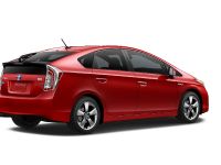 Toyota Prius Persona Special Edition (2015) - picture 3 of 6
