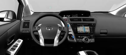 Toyota Prius Plus (2015) - picture 4 of 5
