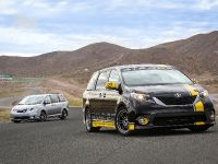 Toyota Sienna R-Tuned Concept (2015) - picture 6 of 27