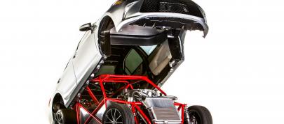 Toyota Sleeper Camry (2015) - picture 4 of 8