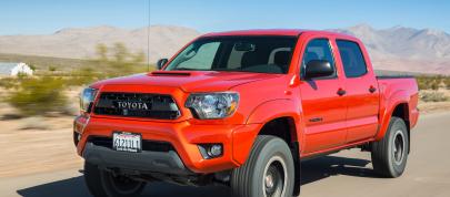 Toyota TRD Pro Series Range (2015) - picture 4 of 7