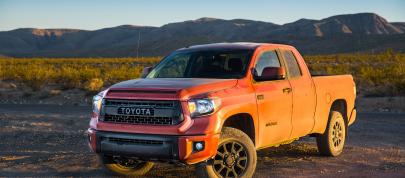 Toyota TRD Pro Series Tundra (2015) - picture 12 of 19