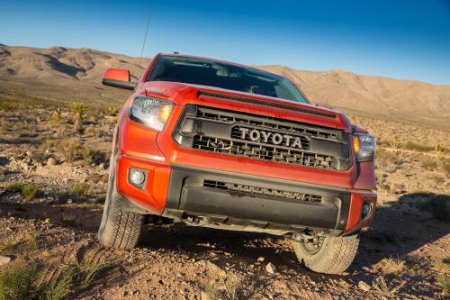 Toyota TRD Pro Series Tundra (2015) - picture 9 of 19