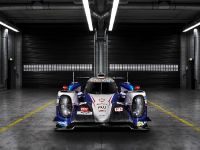 Toyota TS040 Hybrid (2015) - picture 1 of 6