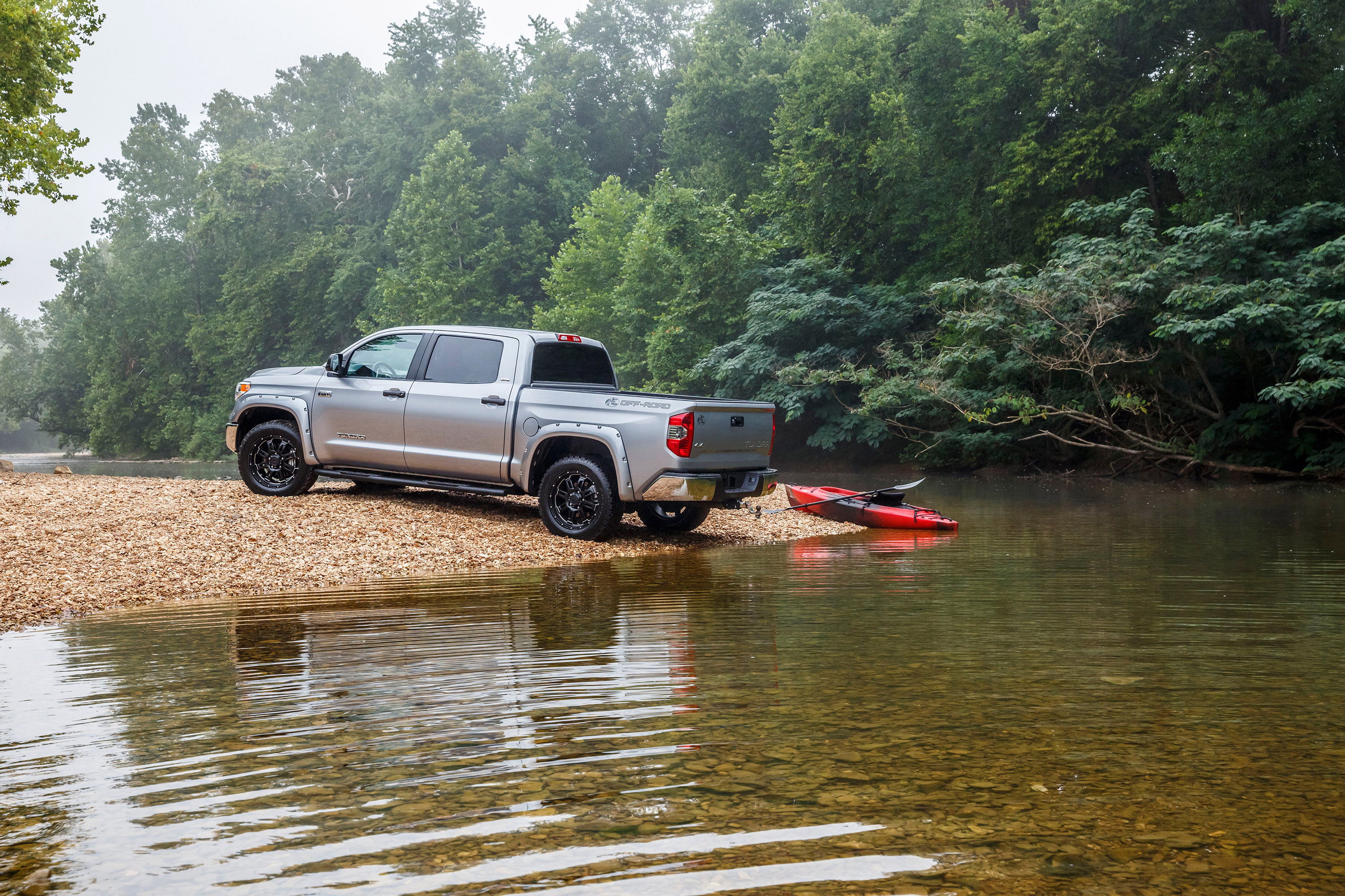 Toyota Tundra Bass Pro Shops Off Road Edition