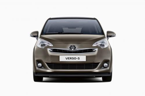 Toyota Verso-S MPV (2015) - picture 1 of 4
