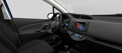 Toyota Yaris (2015) - picture 47 of 54