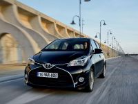 Toyota Yaris (2015) - picture 11 of 54