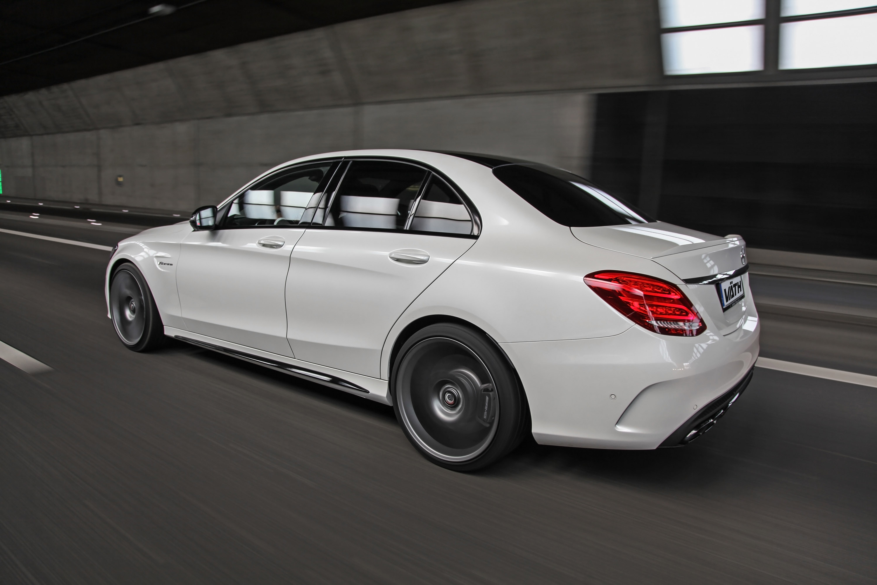 VAETH Mercedes-Benz C63 AMG