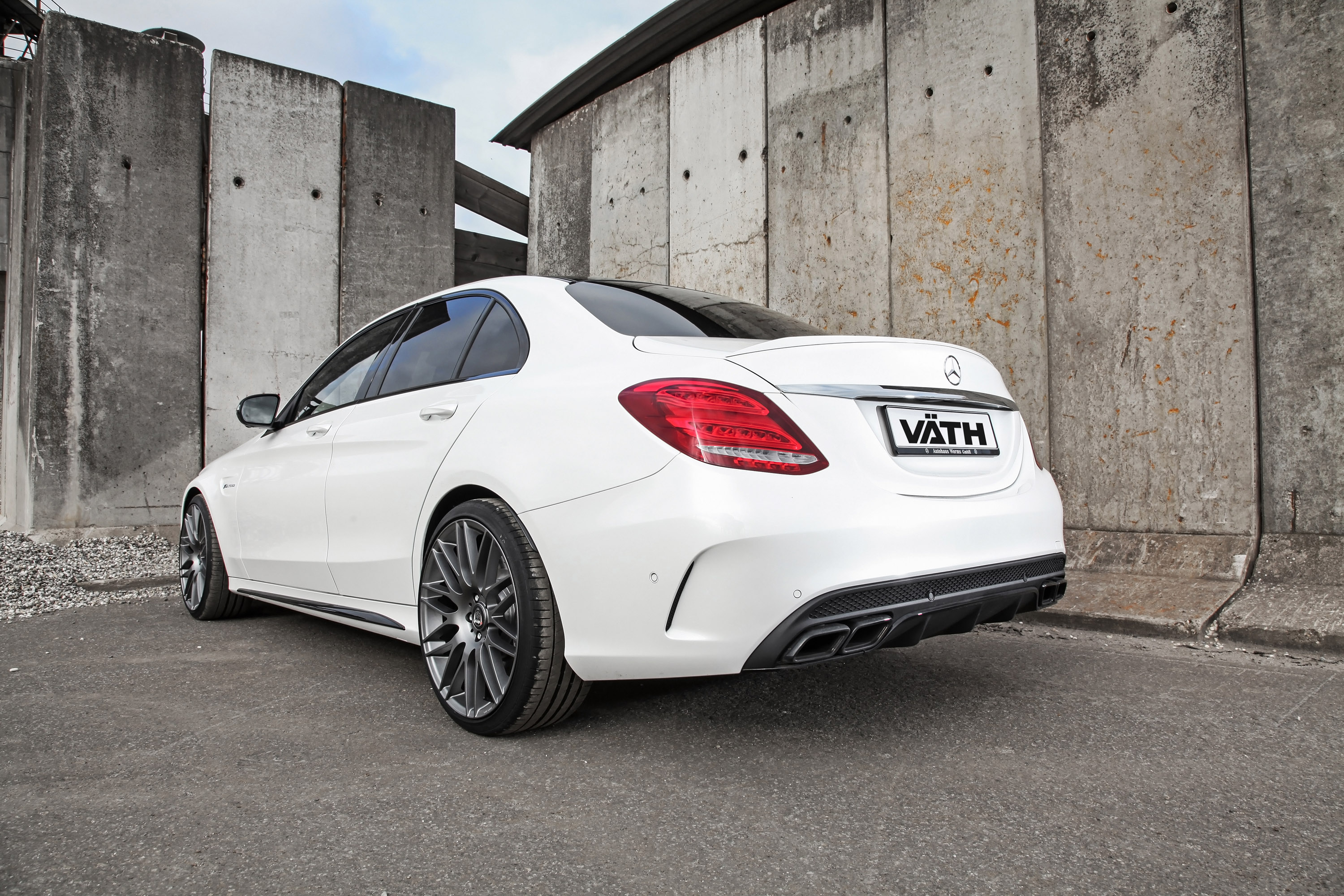 VAETH Mercedes-Benz C63 AMG