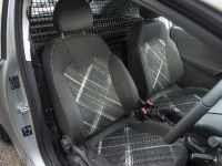 Vauxhall Corsavan (2015) - picture 42 of 46