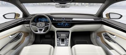 Volkswagen C Coupe GTE Concept (2015) - picture 7 of 8