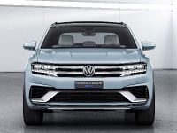 Volkswagen Cross Coupe GTE (2015) - picture 3 of 8