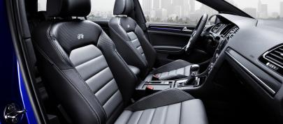 Volkswagen Golf R Estate (2015) - picture 7 of 7