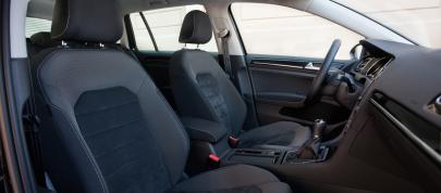 Volkswagen Golf VII SportWagen (2015) - picture 7 of 12