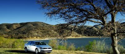 Volkswagen Jetta US (2015) - picture 15 of 32