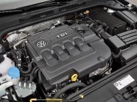 Volkswagen Jetta (2015) - picture 5 of 5