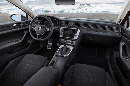 Volkswagen Passat Alltrack (2015) - picture 9 of 9