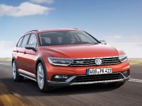 Volkswagen Passat Alltrack (2015) - picture 1 of 9