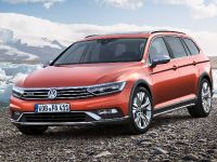 Volkswagen Passat Alltrack (2015) - picture 5 of 9
