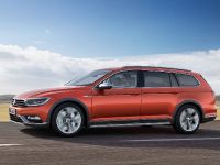 Volkswagen Passat Alltrack (2015) - picture 6 of 9