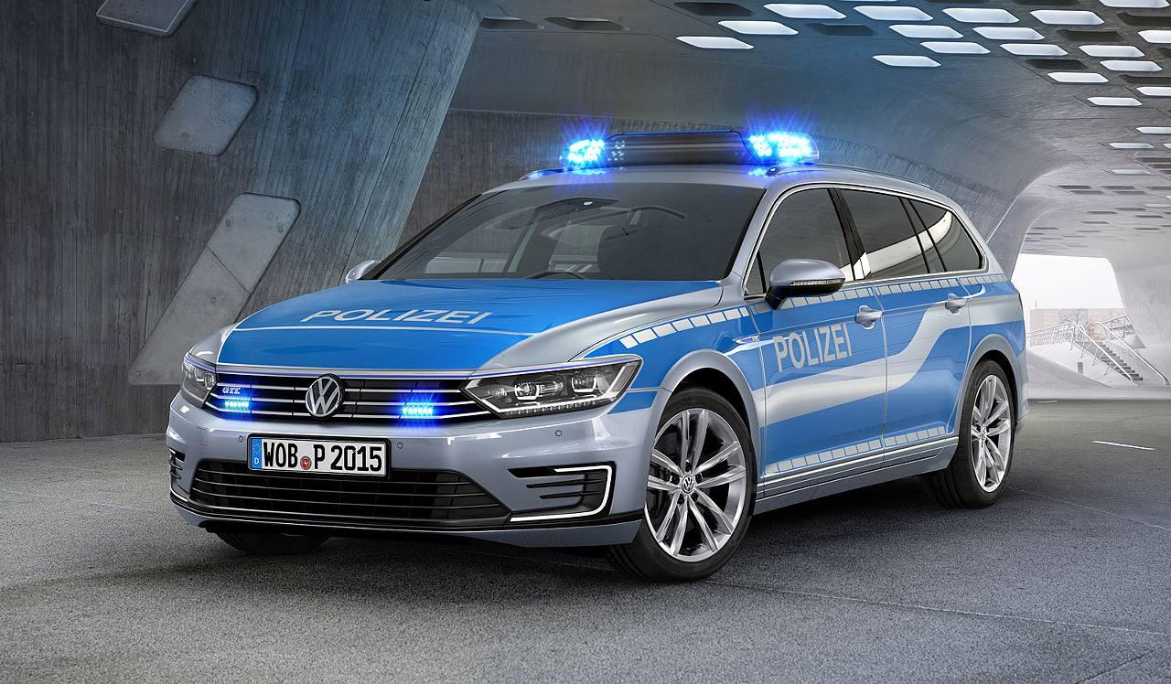 Volkswagen Passat GTE Plug-in-Hybrid German Police