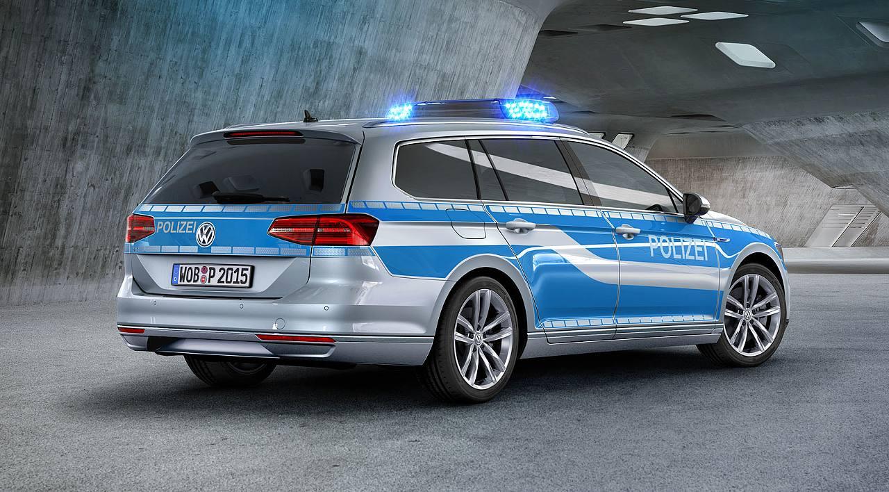 Volkswagen Passat GTE Plug-in-Hybrid German Police