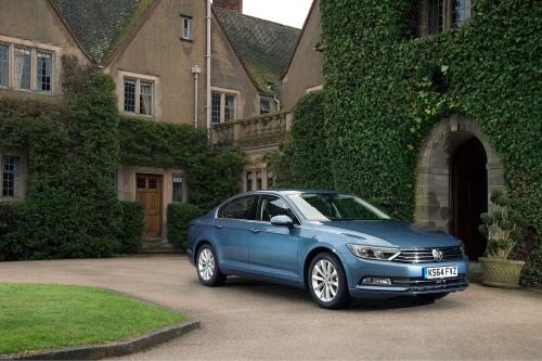 Volkswagen Passat Limited Editions (2015) - picture 1 of 2