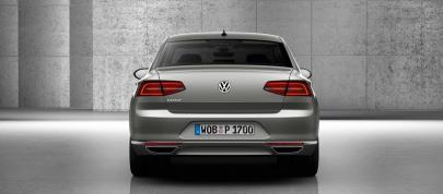 Volkswagen Passat (2015) - picture 4 of 45