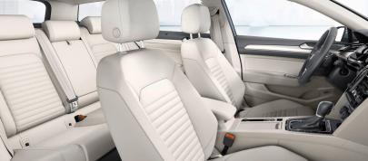Volkswagen Passat (2015) - picture 44 of 45