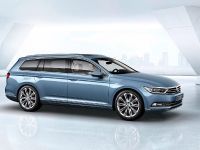 Volkswagen Passat (2015) - picture 30 of 45