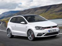 Volkswagen Polo GTI (2015) - picture 2 of 16