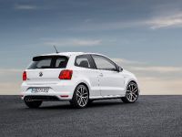 Volkswagen Polo GTI (2015) - picture 8 of 16