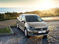 Volkswagen Polo Sedan (2015) - picture 1 of 9