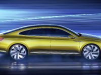 thumbnail image of 2015 Volkswagen Sport Coupe GTE Concept