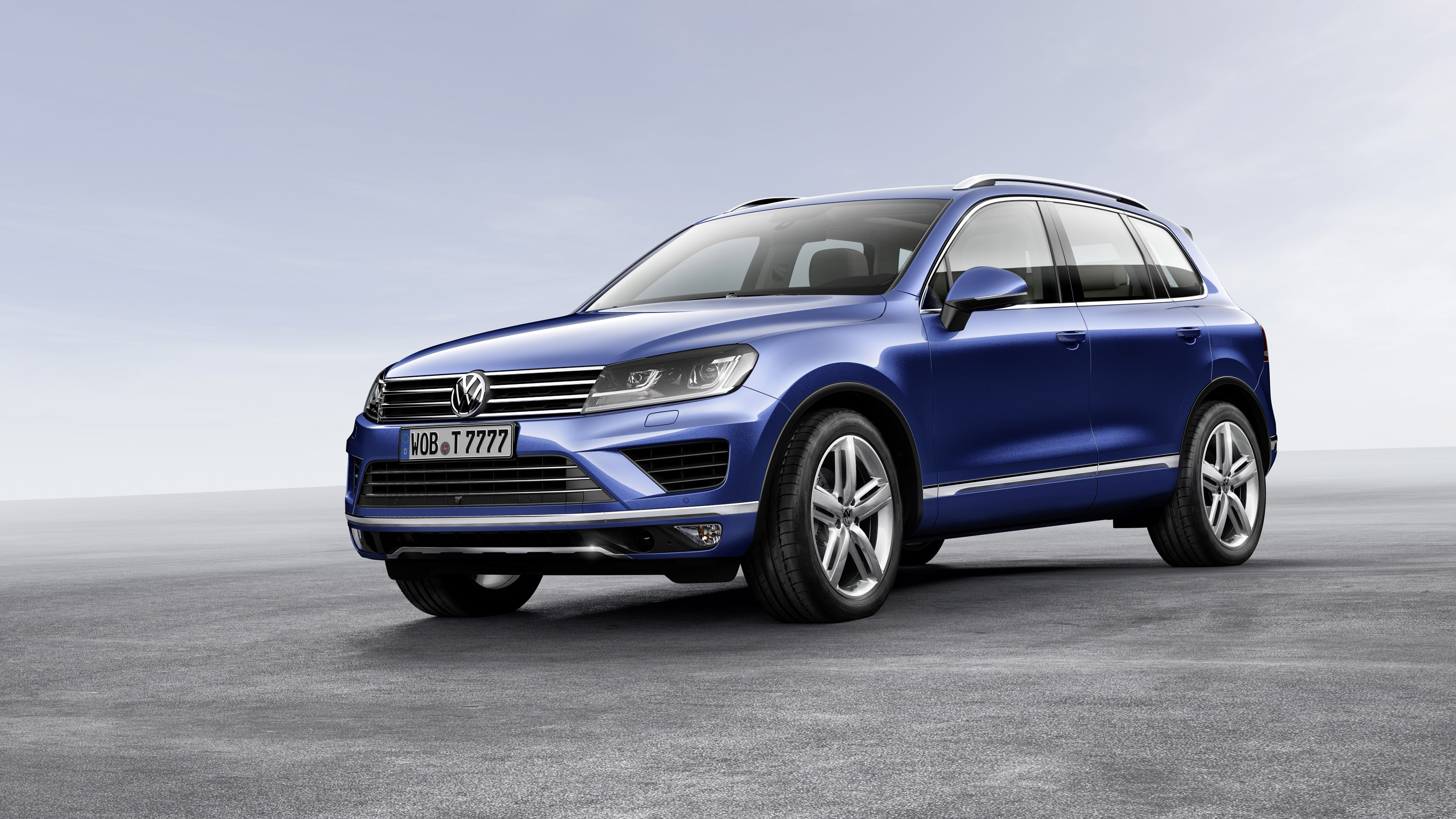 Автомобиль volkswagen touareg. Фольксваген Туарег 2015. VW Touareg 2015. Фольксваген Туарег 2014. Фольксваген Туарег 2016.