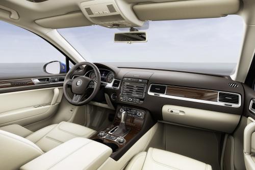 Volkswagen Touareg Facelift (2015) - picture 8 of 9