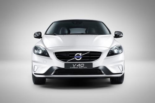 Volvo V40 Carbon (2015) - picture 1 of 5