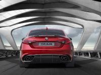 Alfa Romeo Gulia (2016) - picture 5 of 5