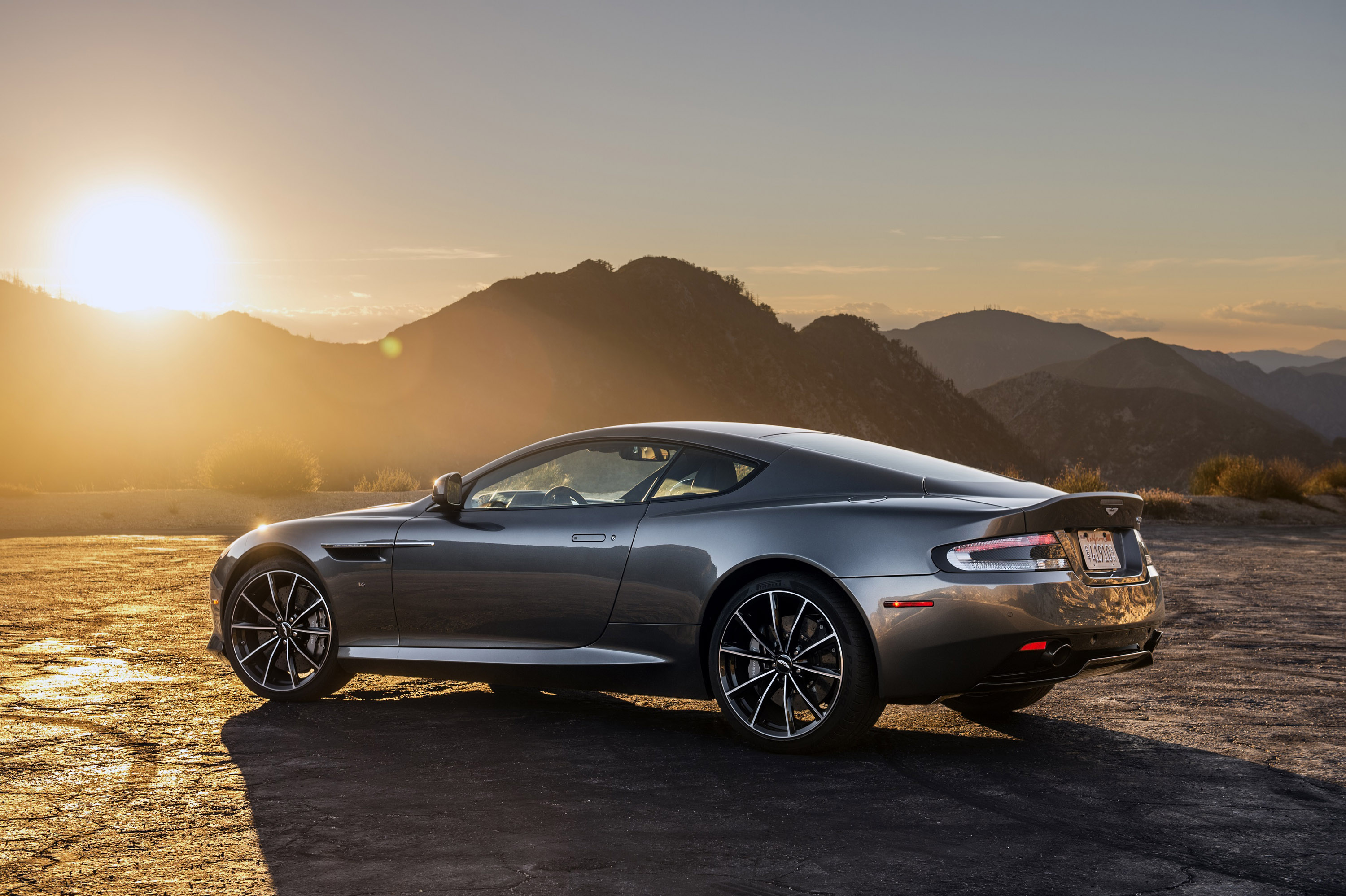 Aston Martin DB9 GT